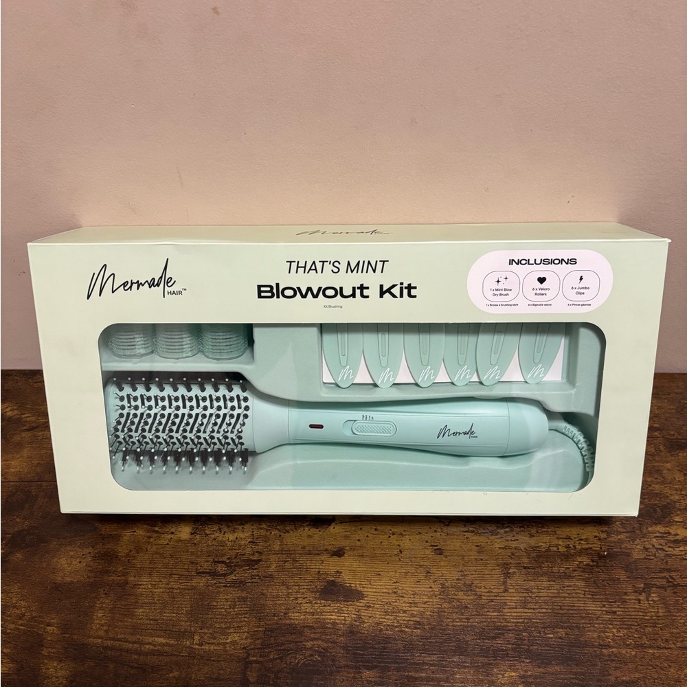 Mermade Hair Limited Edition That’s mint Blow-dry brush kit
